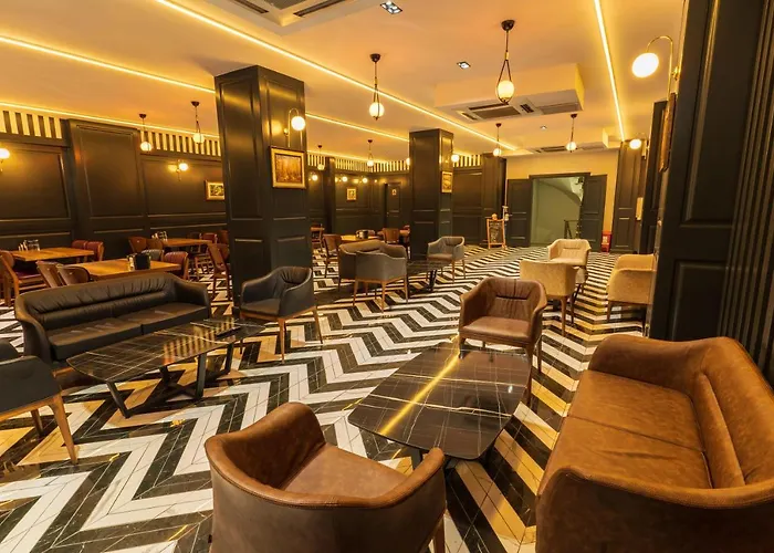 Express Plus Hotel