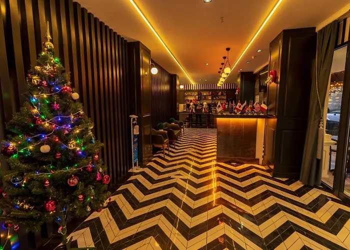 Express Plus Hotel